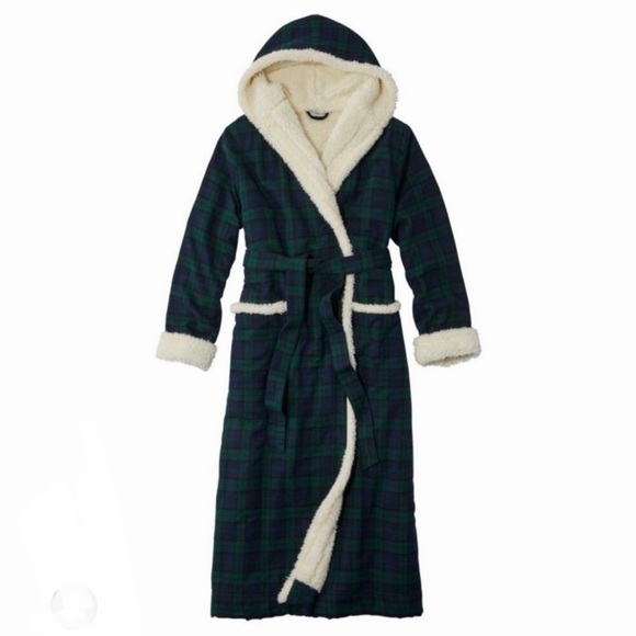 L.L. Bean Other - L.L. Bean Women's Scotch Plaid Flannel Robe Sherpa-Lined Long Black Watch Tartan